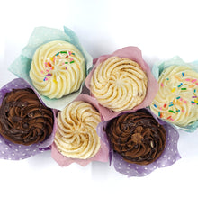 Load image into Gallery viewer, Cupcakes - 6 Pack
